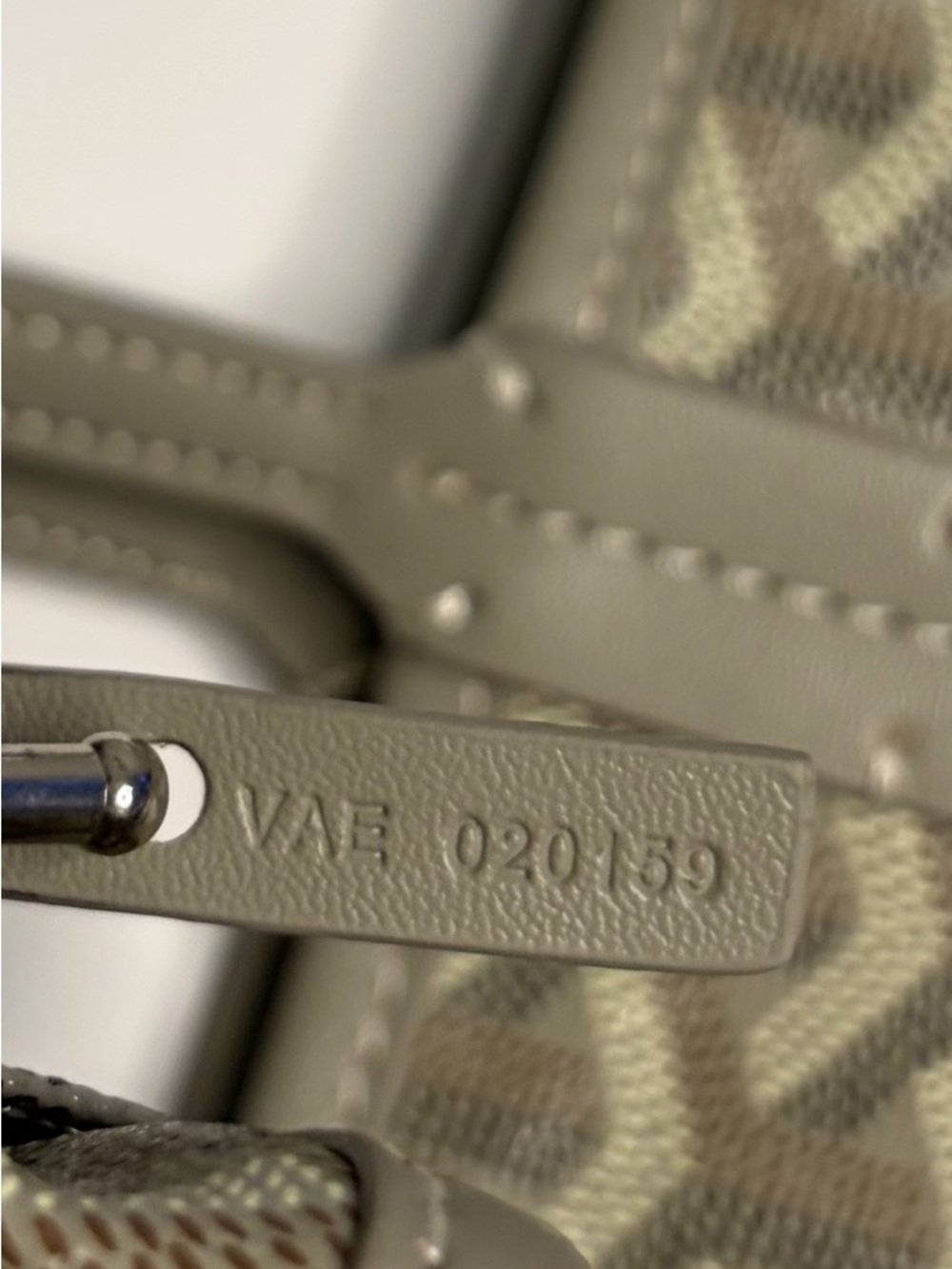 Goyard St. Louis PM Tote Bag - Picture 14 of 14